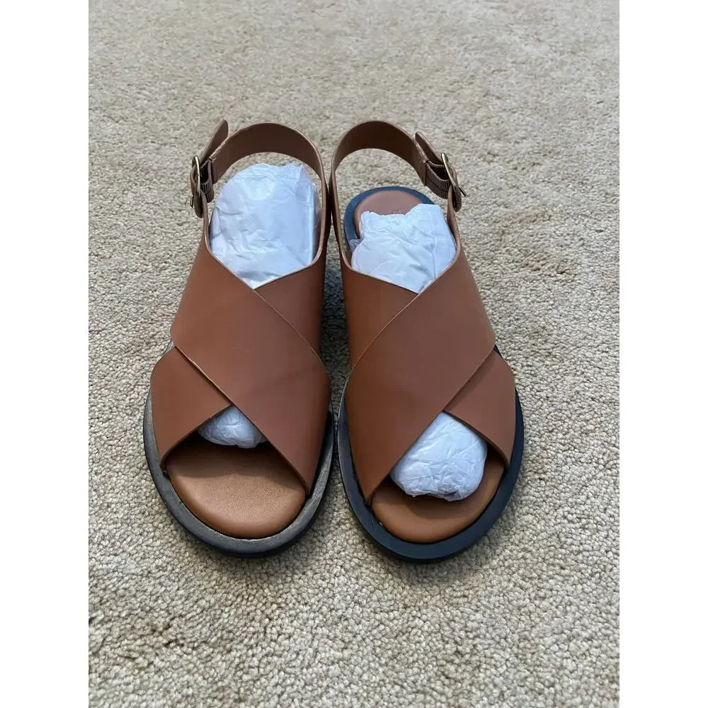 Everlane The City Crossover Sandal - Picture 3 of 9